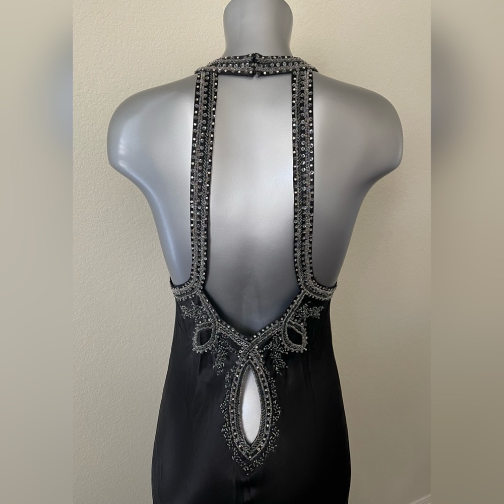 Victoria’s Secret Glass Bead Silk Nightgown - Picture 8 of 15